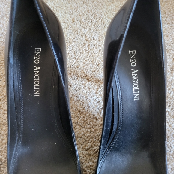 🌻SALE🌻 GUC ENZO ANGIOLINI GENUINE PATENT LEATHER HEELS - Picture 3 of 11